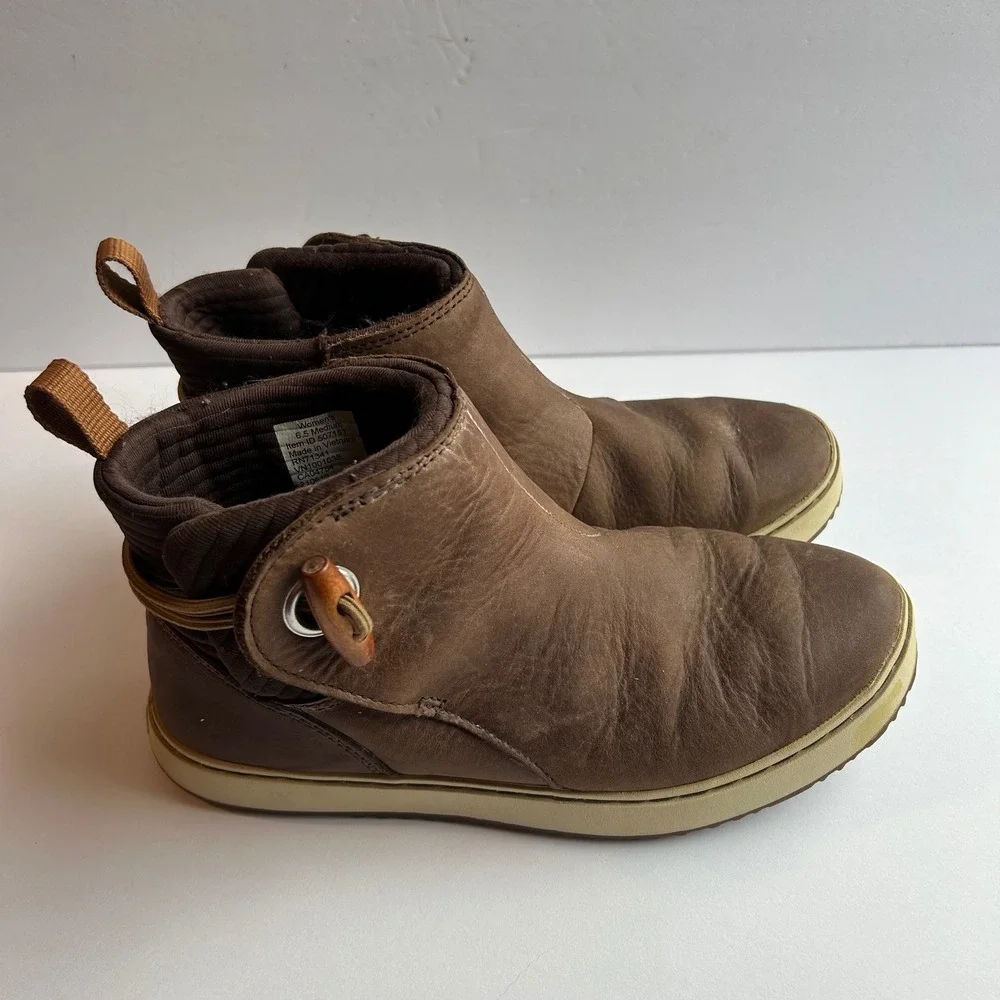 L.L. Bean Mountainside Ankle Boots Womens 6.5 Brown Leather Toggle Booties Shoes
